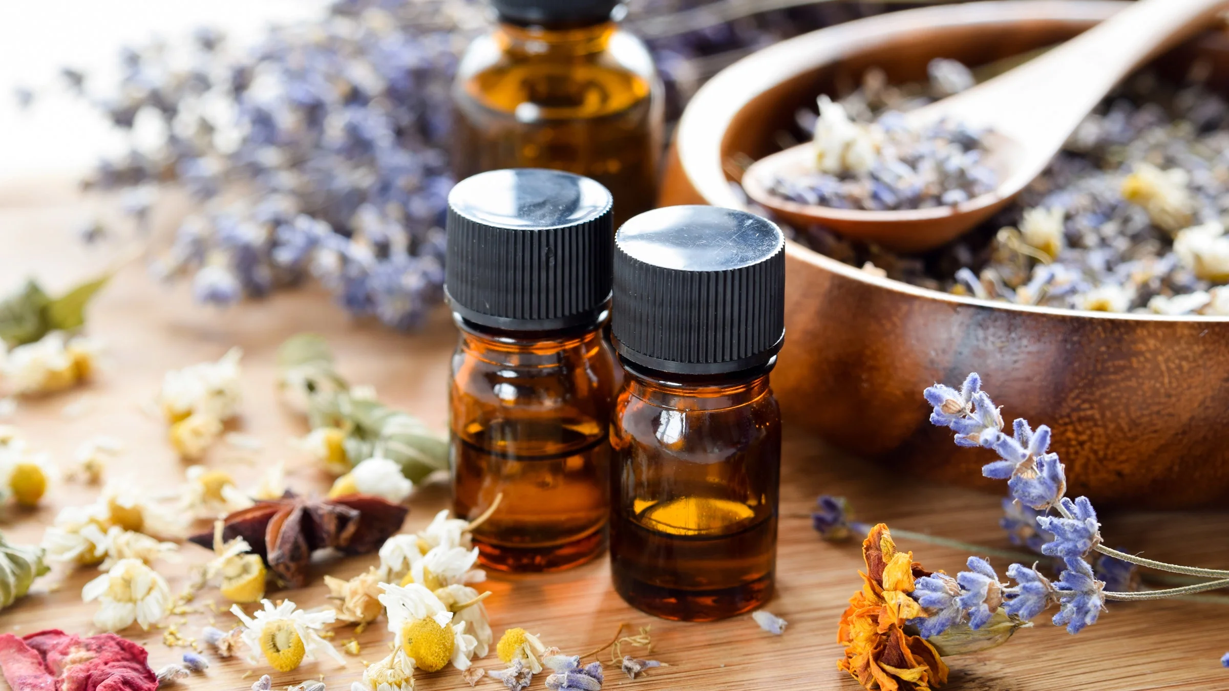 10 Powerful Essential Oils for Pain Relief: A Natural Approach to Comfort